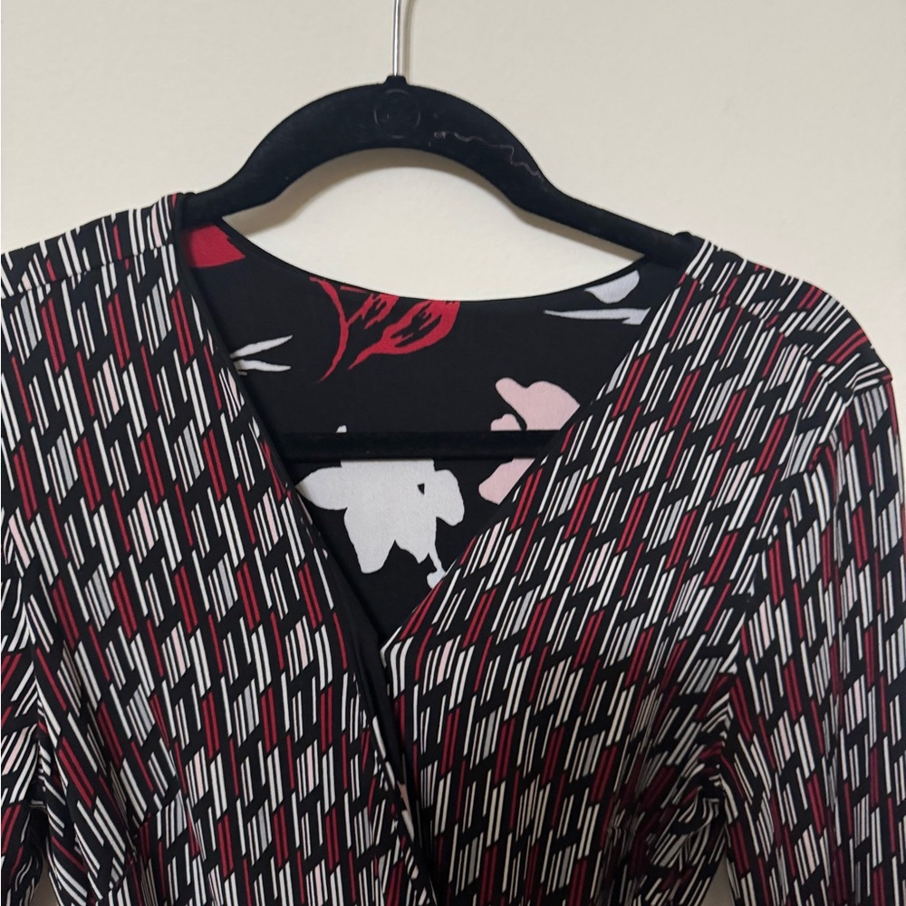 White House Black Market Patterned Long Sleeve Dress